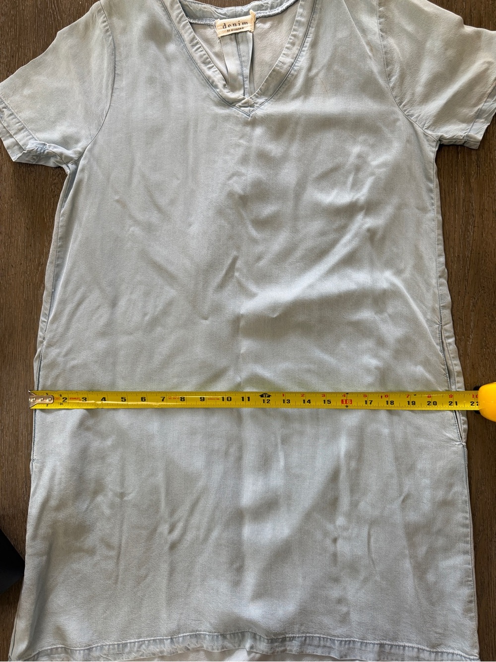 Denim V-Neck Short Sleeve Dress With Pockets - Picture 11 of 14